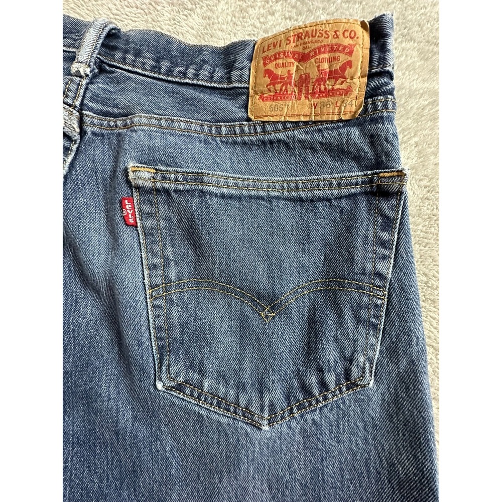 Levi's 505 Regular Fit Jeans Men's 36W x 34L - Fits 37x32 Blue Medium Stonewash - Picture 11 of 12